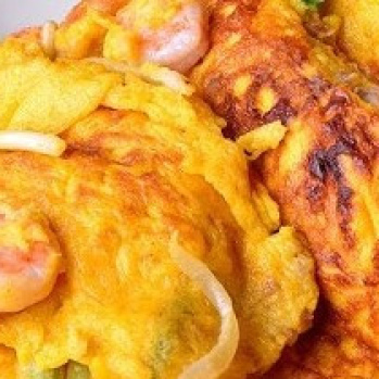 The "Snap & Smoke" King Prawn Omelette [Hong Kong] 