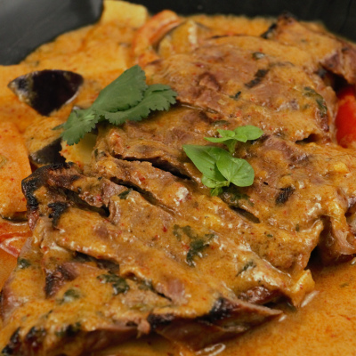 Flame Grilled Beef in Red Curry [Thailand] 